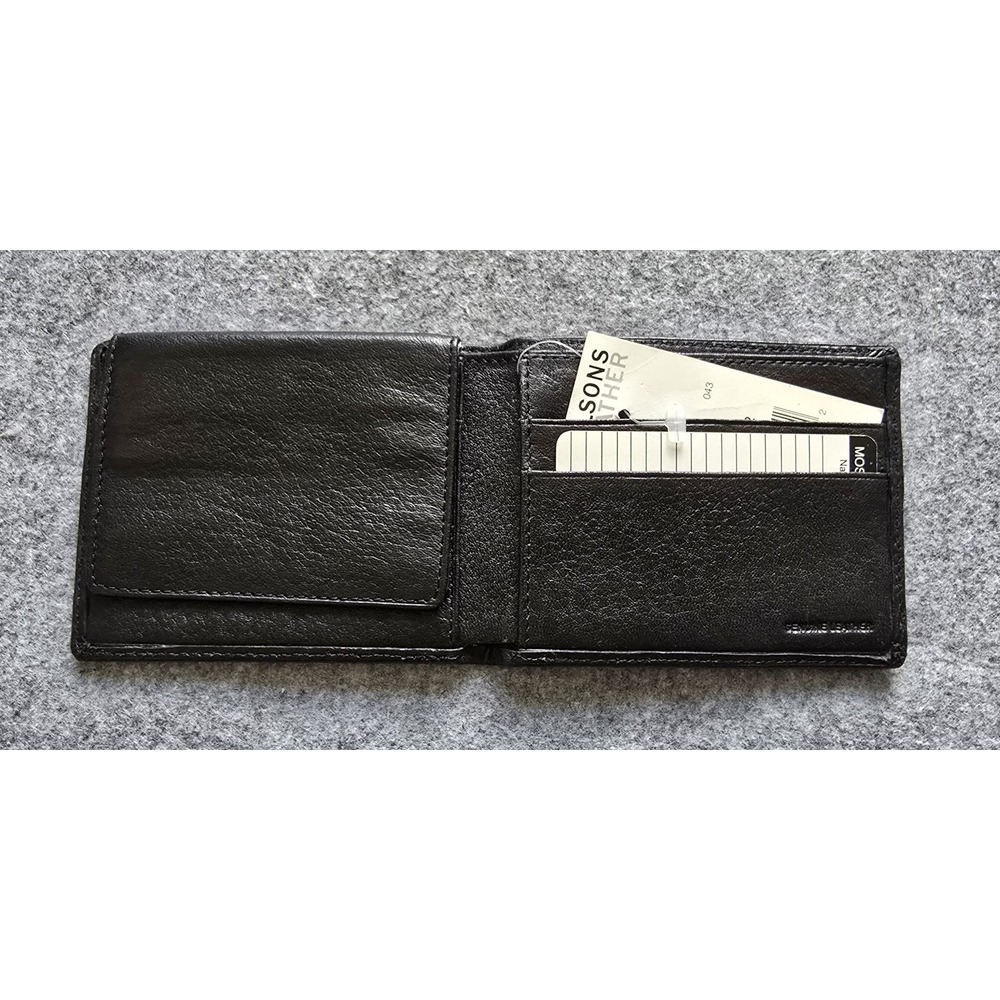 NWT Vintage Wilson's Lesther Textured Men's Classic Bifold Wallet in black